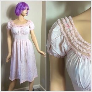 Vintage 1960s Sears Roebuck Charmode cotton nightgown Size 36 Pink. Lace